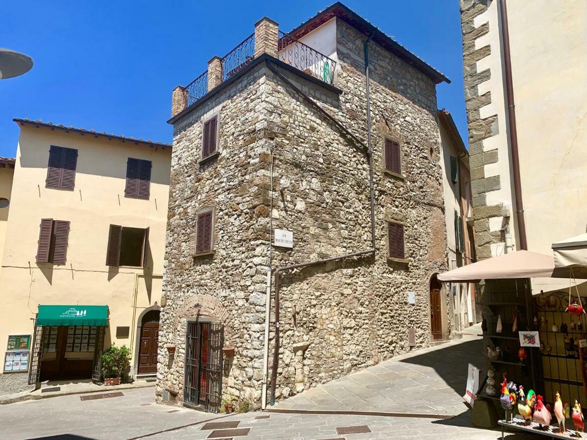 Art Rebus Tower In Tuscany Lägenhet Radda in Chianti Exteriör bild